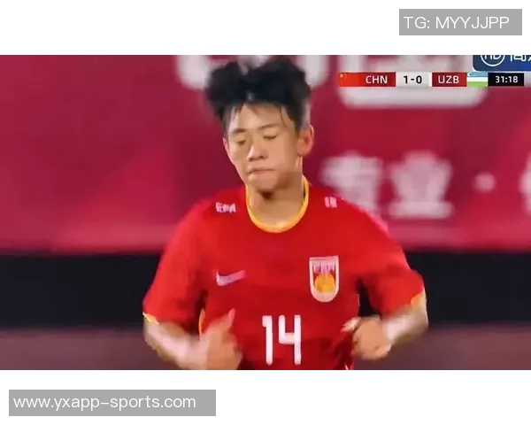 邝兆镭门前精彩突破连过三人可惜射门偏出令人叹息