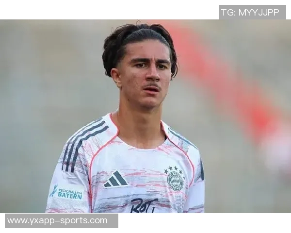 尤文图斯有意引进拜仁后卫格雷罗明年一月或将展开谈判