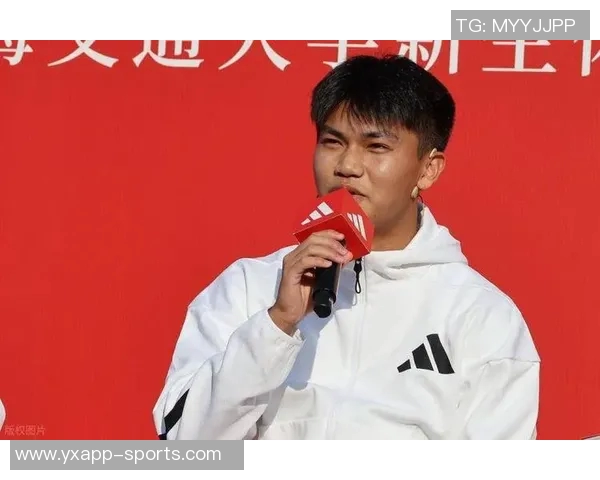 王晓瑞透露玉昆与上海希望之星接洽中并非蒯纪闻而是国产中锋球员