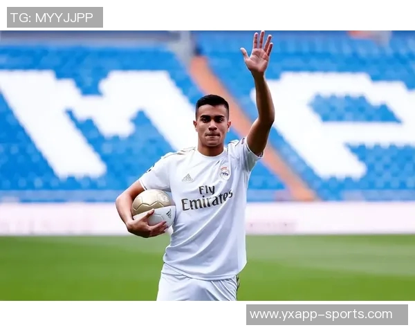 维尼修斯拒绝皇马税后2000万年薪续约报价欲求3000万年薪引发关注 维尼修斯拒绝皇马税后2000万年薪续约报价欲求3000万年薪引发关注